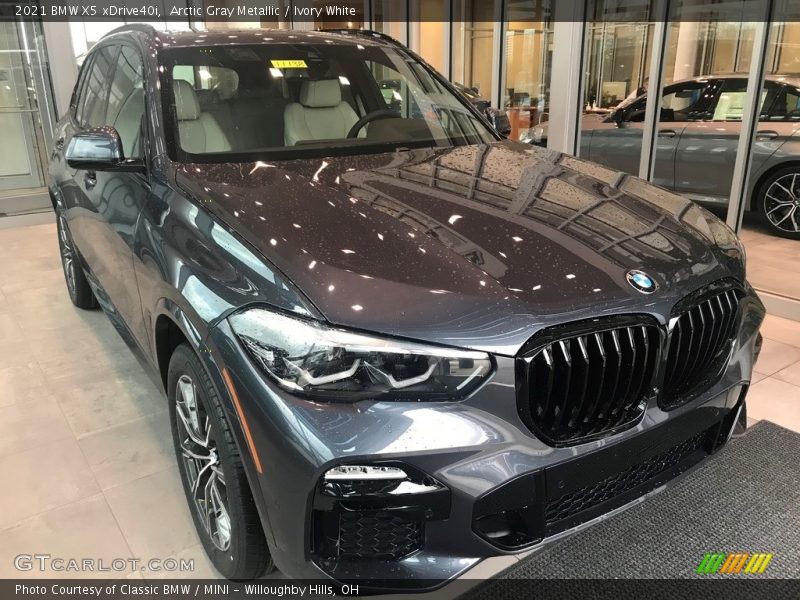 Arctic Gray Metallic / Ivory White 2021 BMW X5 xDrive40i