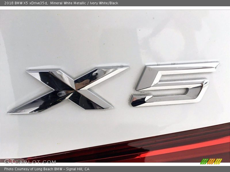 Mineral White Metallic / Ivory White/Black 2018 BMW X5 xDrive35d