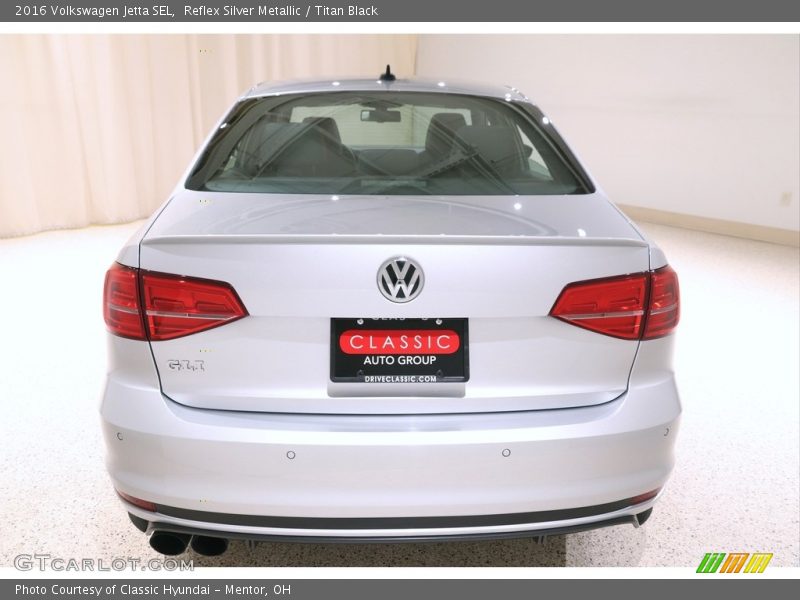 Reflex Silver Metallic / Titan Black 2016 Volkswagen Jetta SEL