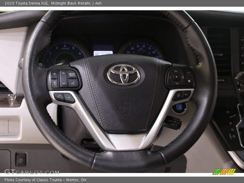 Midnight Black Metallic / Ash 2020 Toyota Sienna XLE