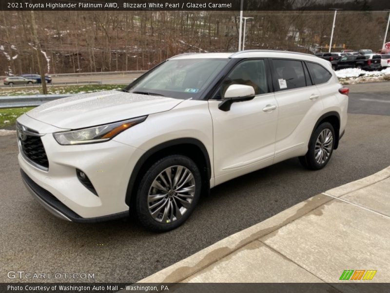 Blizzard White Pearl / Glazed Caramel 2021 Toyota Highlander Platinum AWD