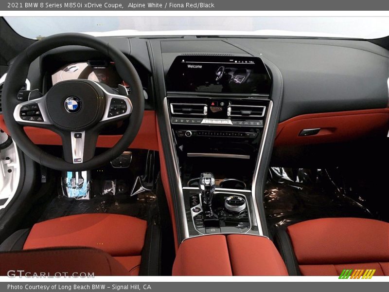 Dashboard of 2021 8 Series M850i xDrive Coupe