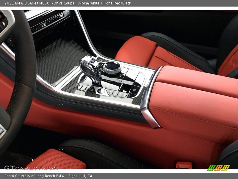 Controls of 2021 8 Series M850i xDrive Coupe