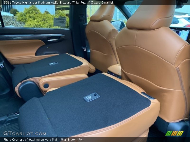 Blizzard White Pearl / Glazed Caramel 2021 Toyota Highlander Platinum AWD