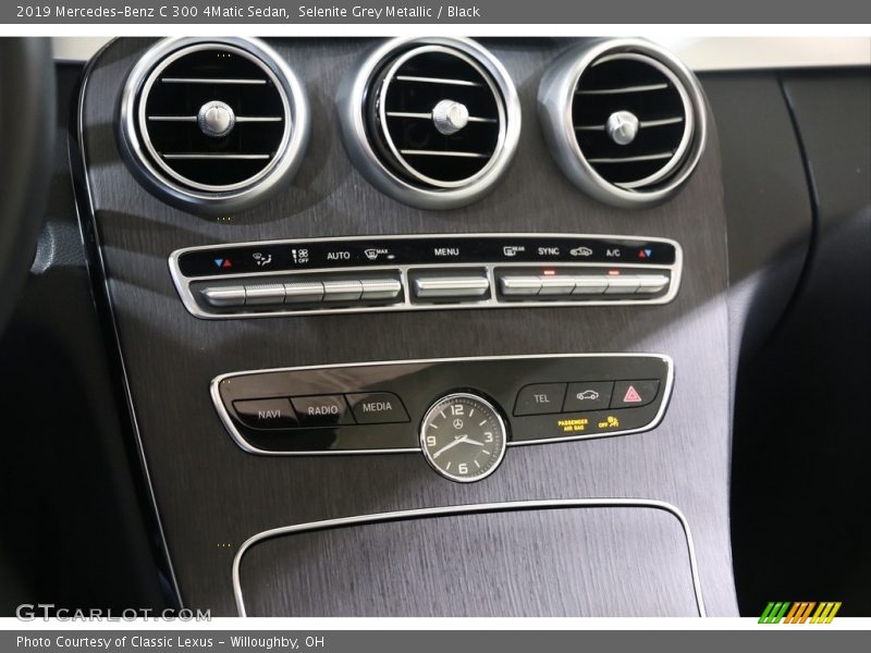 Selenite Grey Metallic / Black 2019 Mercedes-Benz C 300 4Matic Sedan