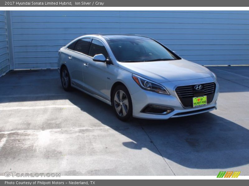 Ion Silver / Gray 2017 Hyundai Sonata Limited Hybrid