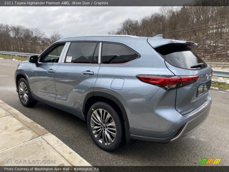 Moon Dust / Graphite 2021 Toyota Highlander Platinum AWD