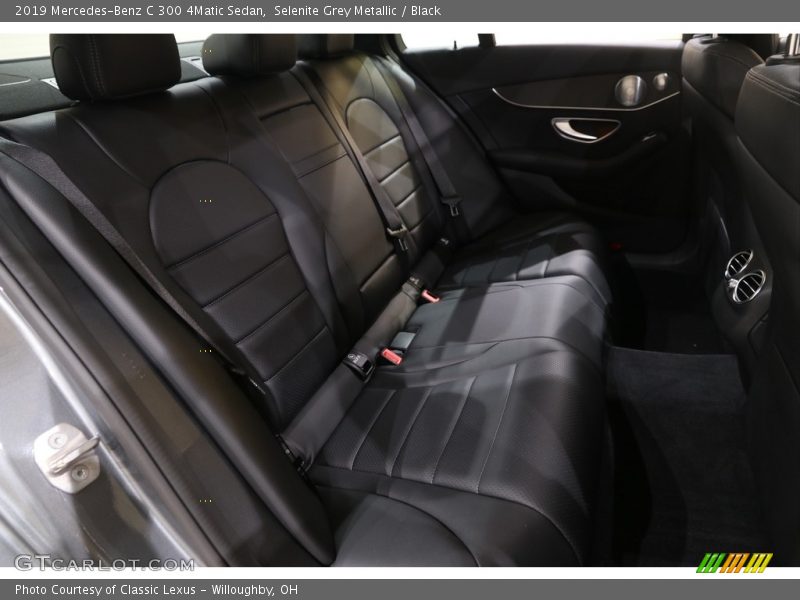 Selenite Grey Metallic / Black 2019 Mercedes-Benz C 300 4Matic Sedan
