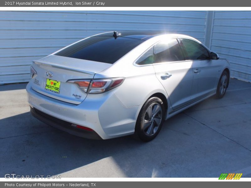 Ion Silver / Gray 2017 Hyundai Sonata Limited Hybrid