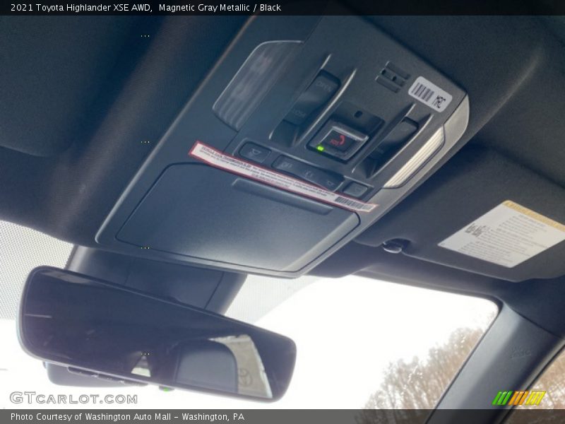 Magnetic Gray Metallic / Black 2021 Toyota Highlander XSE AWD