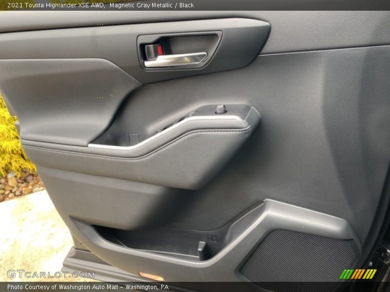 Magnetic Gray Metallic / Black 2021 Toyota Highlander XSE AWD