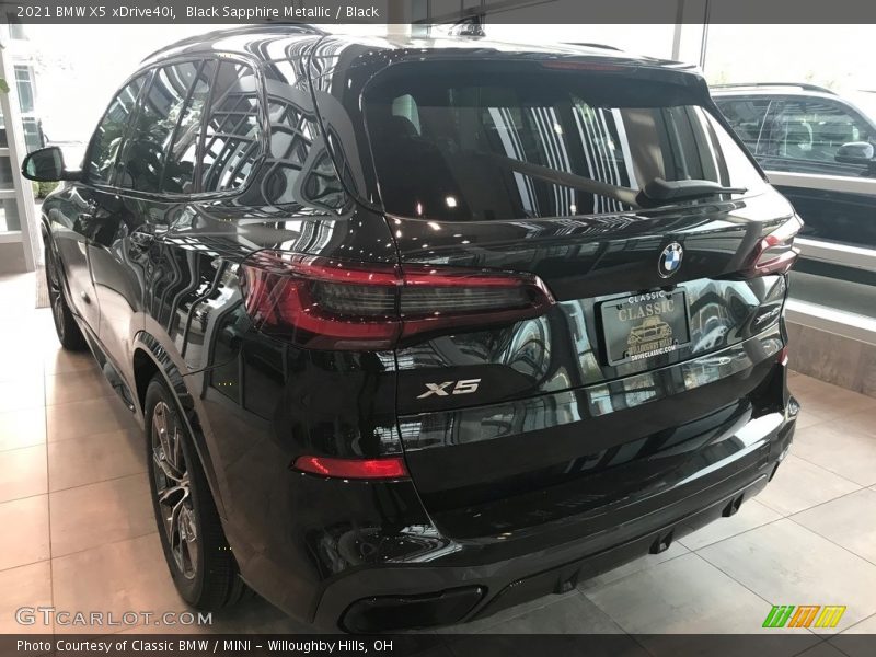 Black Sapphire Metallic / Black 2021 BMW X5 xDrive40i