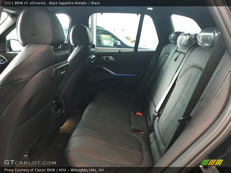 Black Sapphire Metallic / Black 2021 BMW X5 xDrive40i