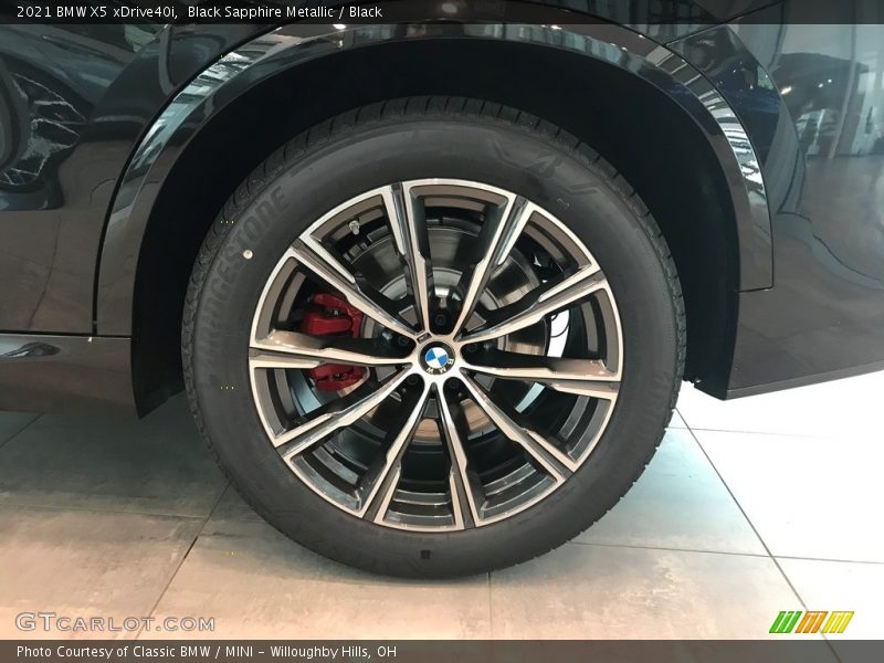 Black Sapphire Metallic / Black 2021 BMW X5 xDrive40i