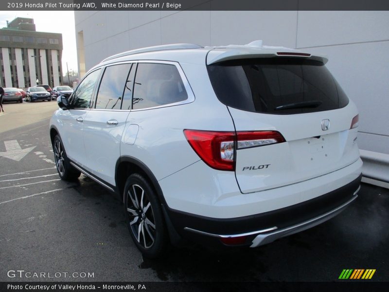 White Diamond Pearl / Beige 2019 Honda Pilot Touring AWD