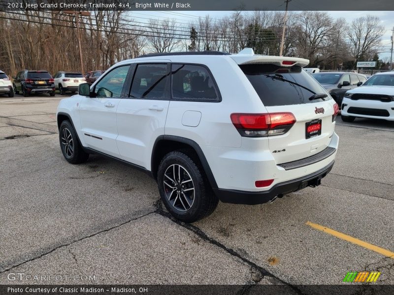 Bright White / Black 2021 Jeep Grand Cherokee Trailhawk 4x4