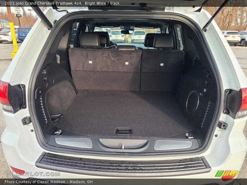 Bright White / Black 2021 Jeep Grand Cherokee Trailhawk 4x4