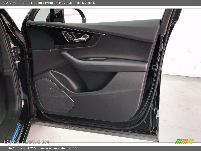 Night Black / Black 2017 Audi Q7 3.0T quattro Premium Plus