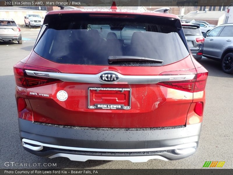 Mars Orange / Black 2021 Kia Seltos S AWD