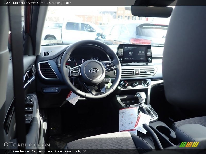 Mars Orange / Black 2021 Kia Seltos S AWD