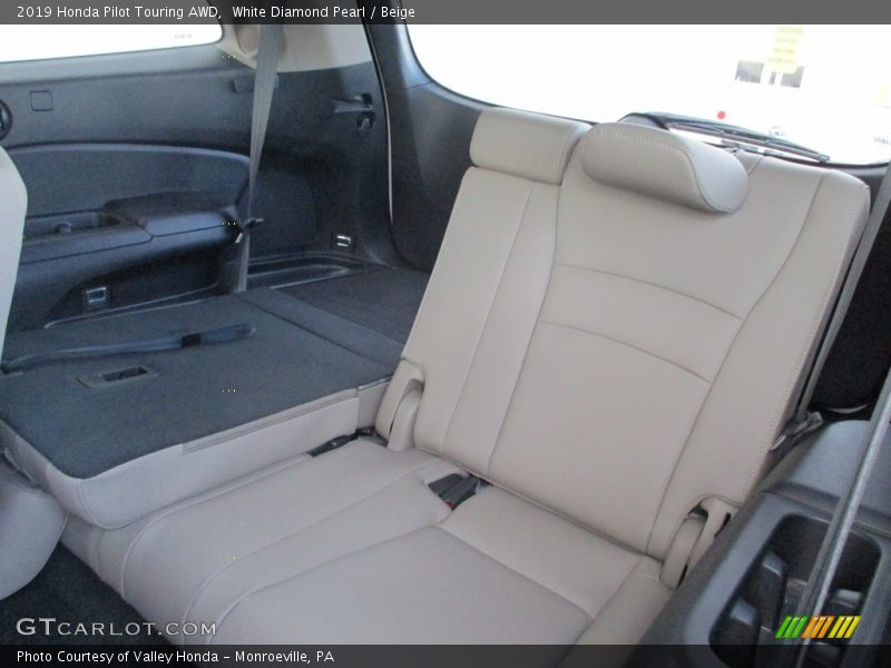 White Diamond Pearl / Beige 2019 Honda Pilot Touring AWD