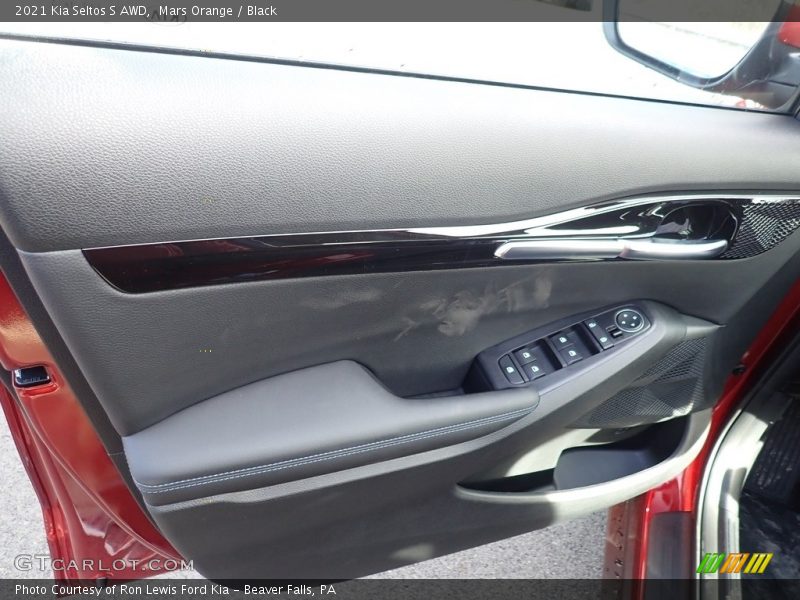 Mars Orange / Black 2021 Kia Seltos S AWD