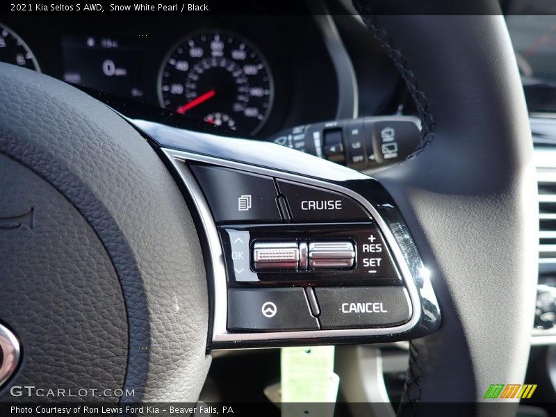 Snow White Pearl / Black 2021 Kia Seltos S AWD