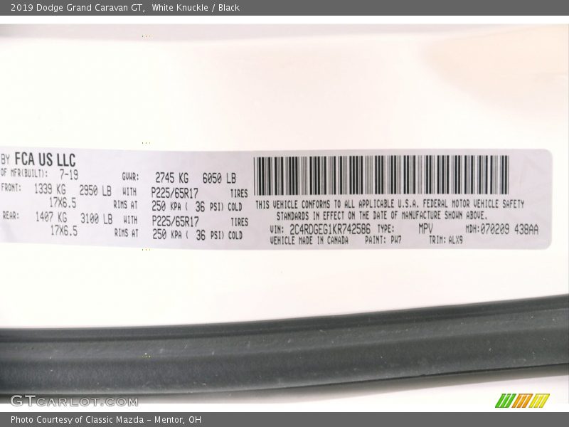 White Knuckle / Black 2019 Dodge Grand Caravan GT