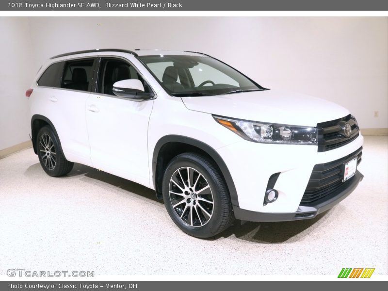 Blizzard White Pearl / Black 2018 Toyota Highlander SE AWD