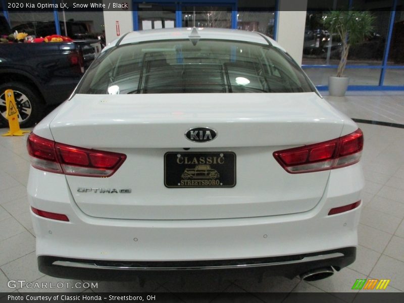 Snow White / Black 2020 Kia Optima LX