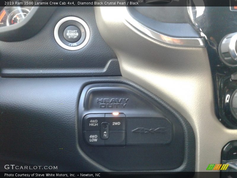  2019 3500 Laramie Crew Cab 4x4 6 Speed Automatic Shifter