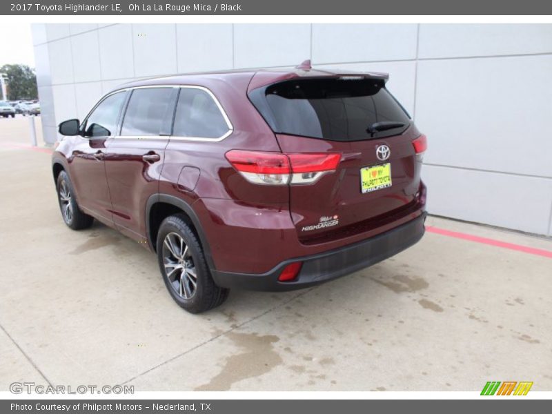 Oh La La Rouge Mica / Black 2017 Toyota Highlander LE