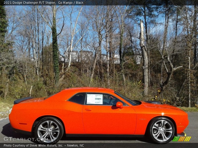  2021 Challenger R/T Shaker Go Mango