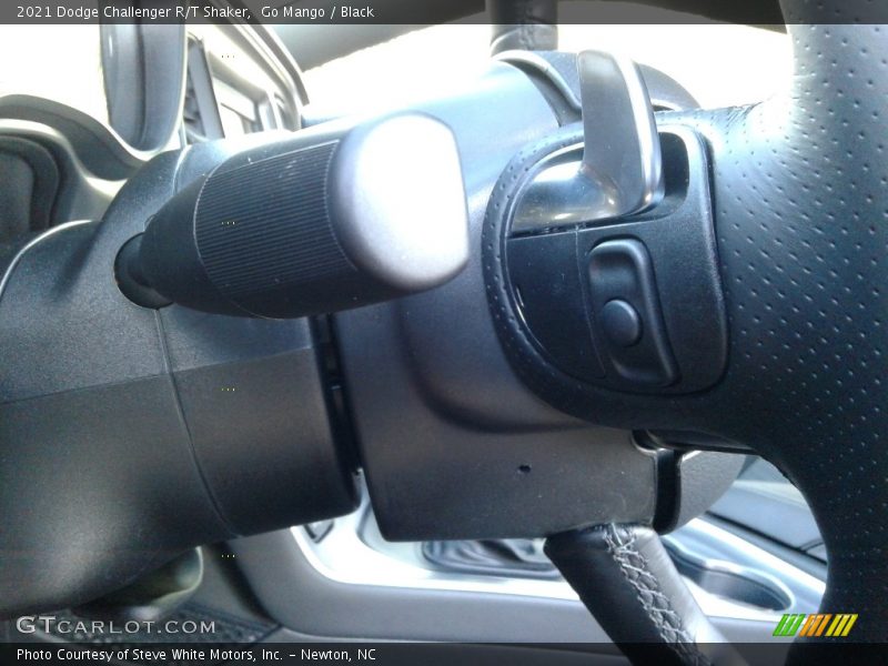 Go Mango / Black 2021 Dodge Challenger R/T Shaker