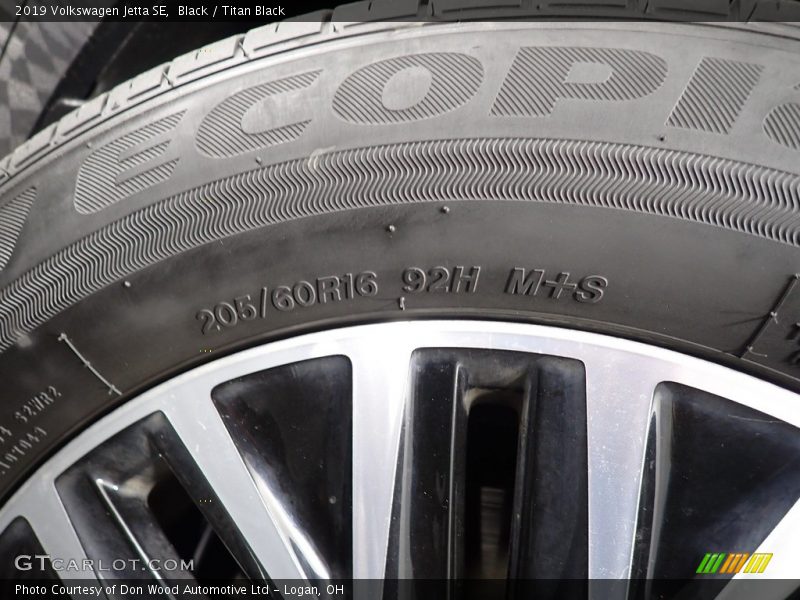 Black / Titan Black 2019 Volkswagen Jetta SE