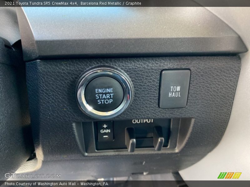 Barcelona Red Metallic / Graphite 2021 Toyota Tundra SR5 CrewMax 4x4
