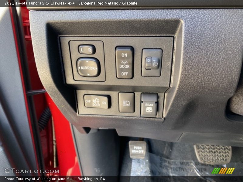 Barcelona Red Metallic / Graphite 2021 Toyota Tundra SR5 CrewMax 4x4