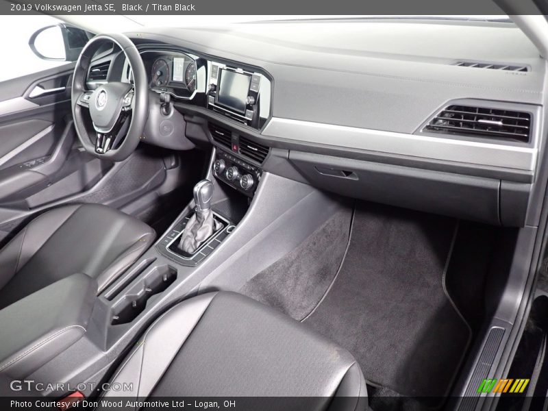 Black / Titan Black 2019 Volkswagen Jetta SE