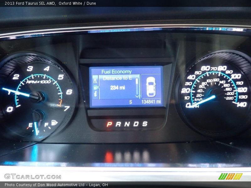 Oxford White / Dune 2013 Ford Taurus SEL AWD