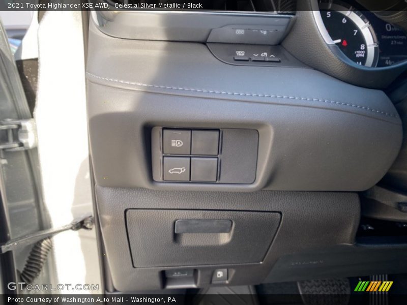 Celestial Silver Metallic / Black 2021 Toyota Highlander XSE AWD