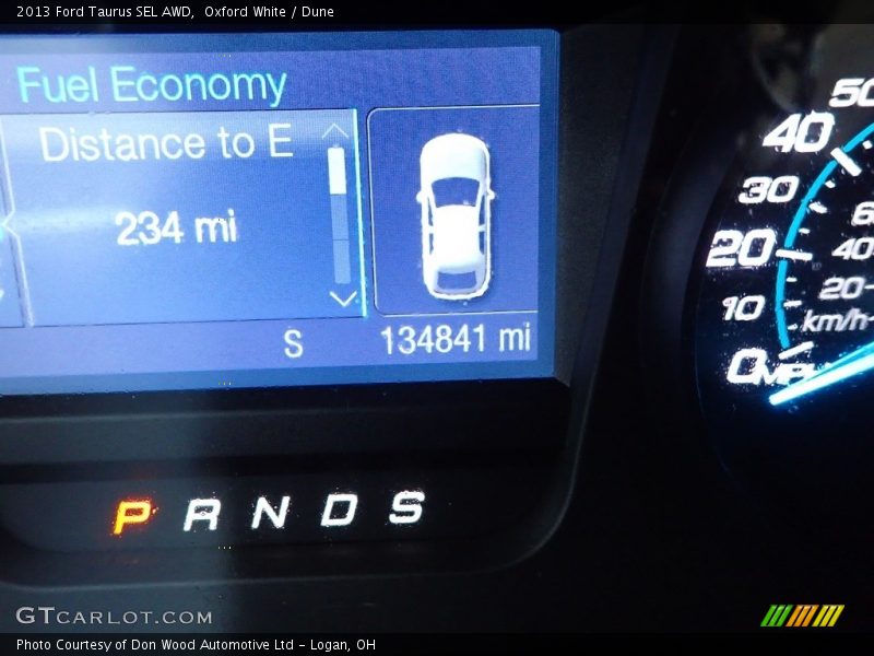 Oxford White / Dune 2013 Ford Taurus SEL AWD