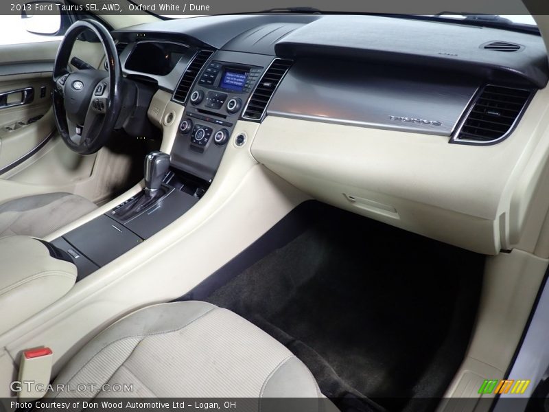 Oxford White / Dune 2013 Ford Taurus SEL AWD