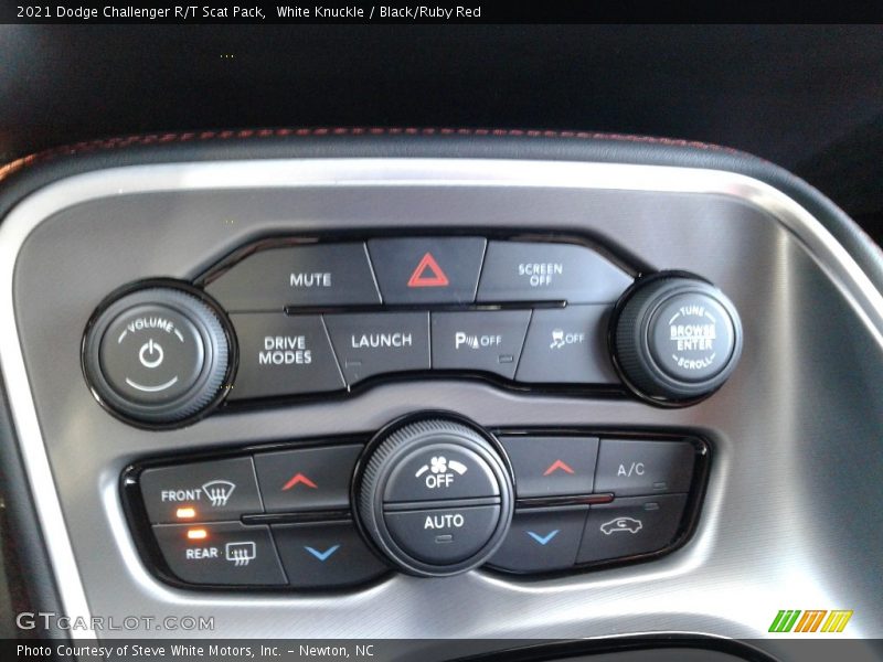 White Knuckle / Black/Ruby Red 2021 Dodge Challenger R/T Scat Pack