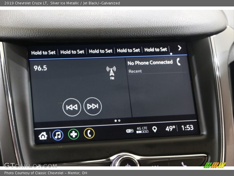 Silver Ice Metallic / Jet Black/­Galvanized 2019 Chevrolet Cruze LT