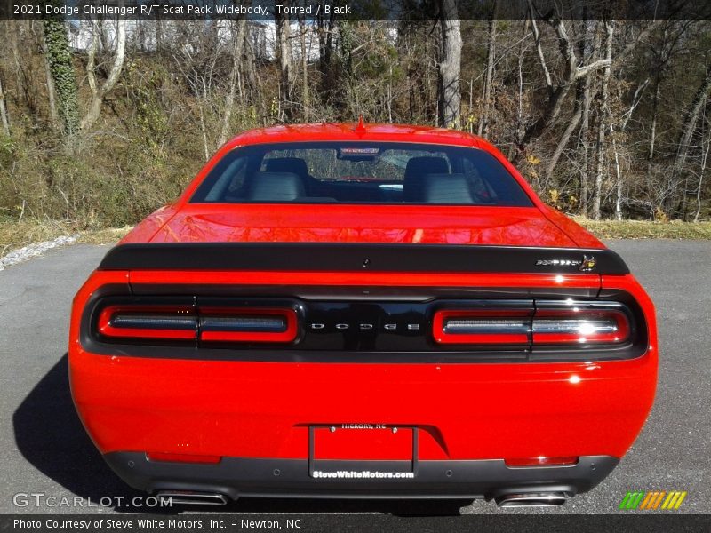 Torred / Black 2021 Dodge Challenger R/T Scat Pack Widebody