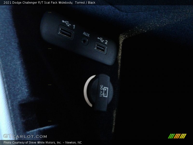 Torred / Black 2021 Dodge Challenger R/T Scat Pack Widebody