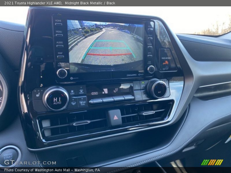 Midnight Black Metallic / Black 2021 Toyota Highlander XLE AWD