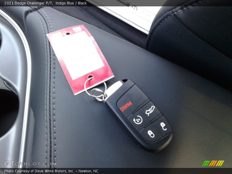 Indigo Blue / Black 2021 Dodge Challenger R/T