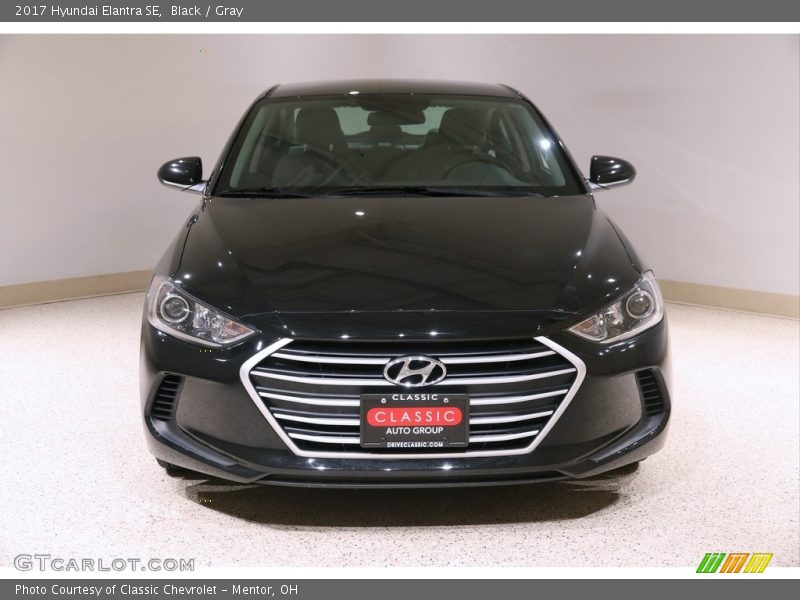Black / Gray 2017 Hyundai Elantra SE