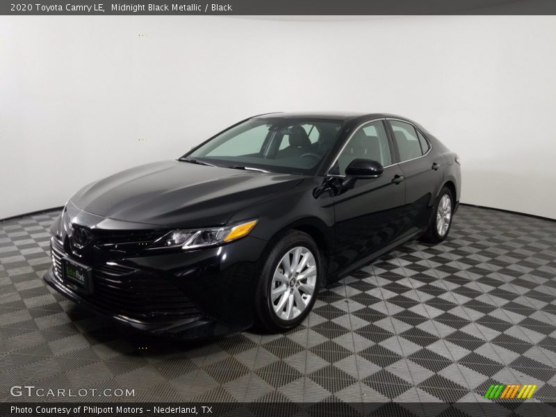 Midnight Black Metallic / Black 2020 Toyota Camry LE